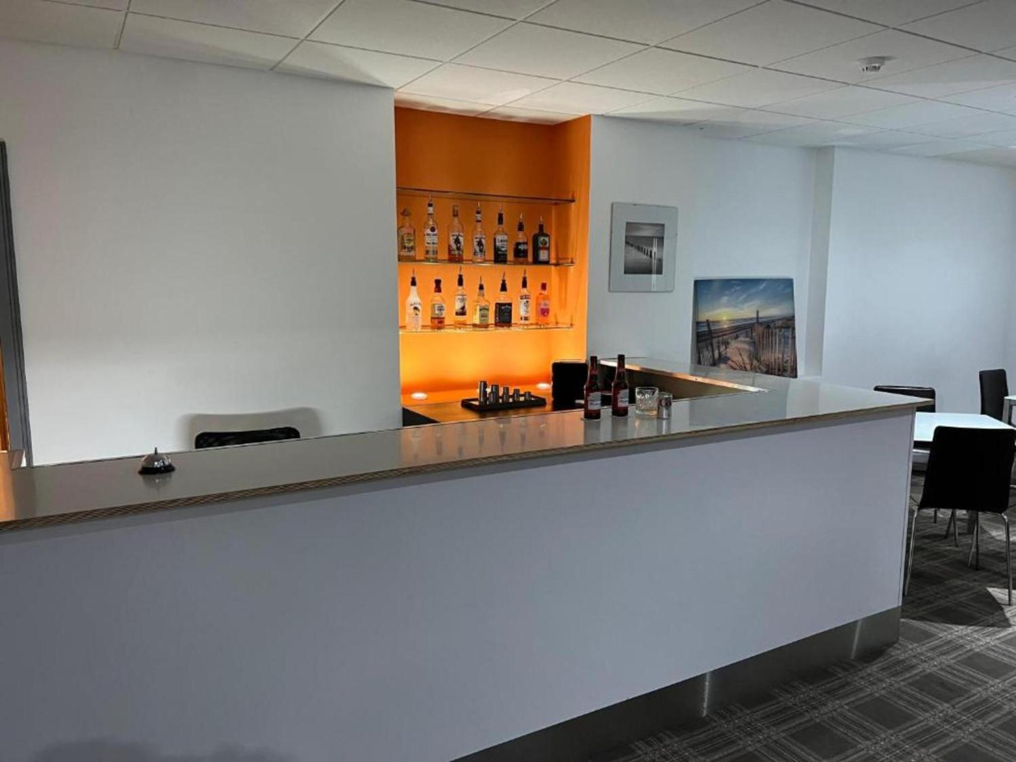 Oyo Wave Crest Hotel Blackpool Esterno foto