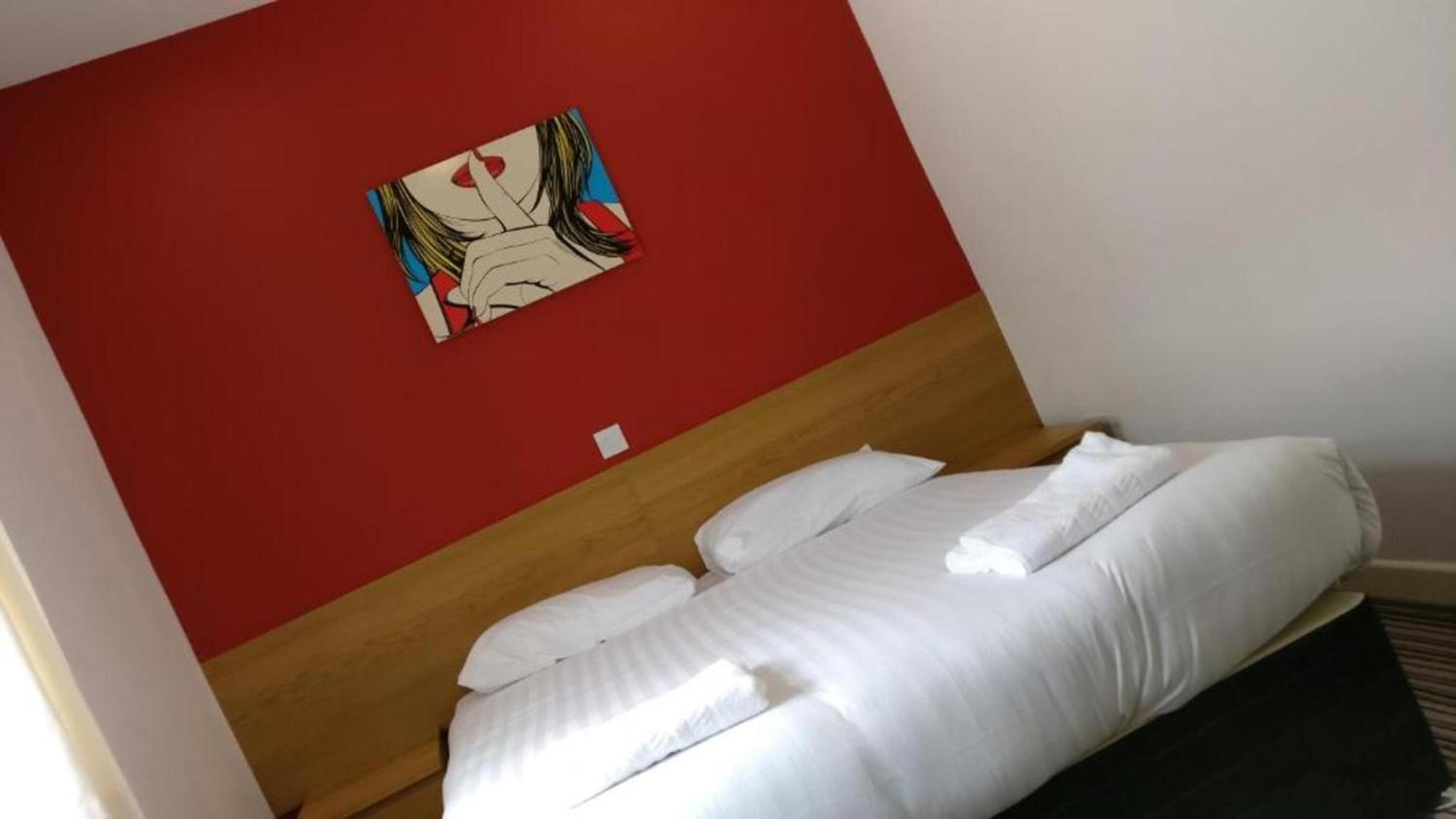 Oyo Wave Crest Hotel Blackpool Esterno foto